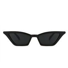 Load image into Gallery viewer, Vintage Sunglasses Cat Eye