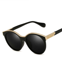 Load image into Gallery viewer, Trendy Sunglasses