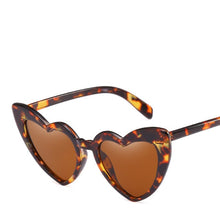 Load image into Gallery viewer, Retro Cat Eyes Sunglasses