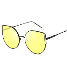 Load image into Gallery viewer, Retro Cat Eye Sunglasses
