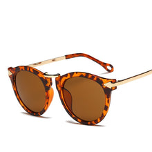 Load image into Gallery viewer, Retro Sunglasses