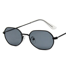 Load image into Gallery viewer, Higodoy Classic Metal Round Sunglasses